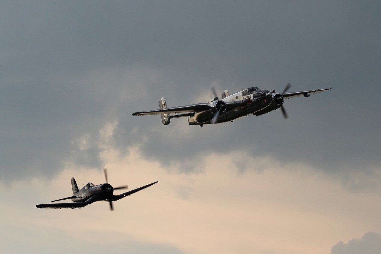 B 25 Mitchell + F4U Corsair,  Bucharest International Air Show – BIAS, 2016